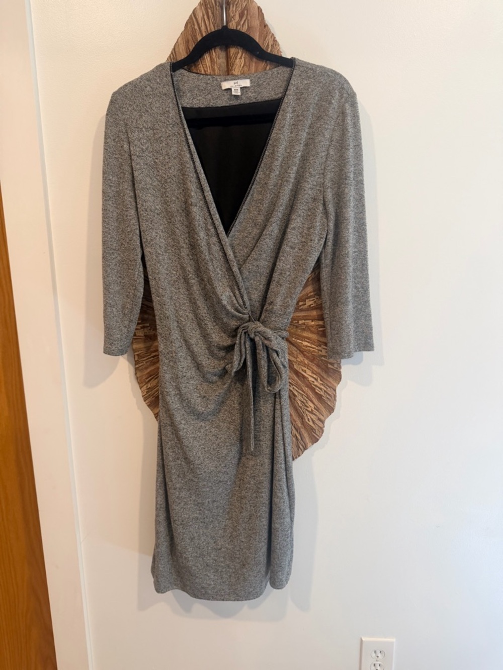 Halston Gray Wrap Midi Dress with Tie Waist & Elegant Detail